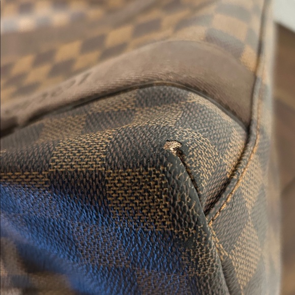 Authentic Louis Vuitton Cabas Beaubourg Damier Shoulder Bag + COA - Picture 15 of 16